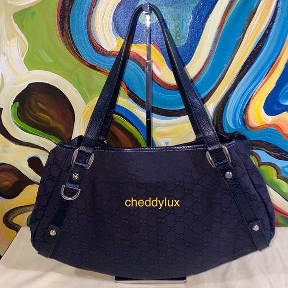 🖤🖤🖤Authentic Gucci Black Bag - Picture 2 of 13